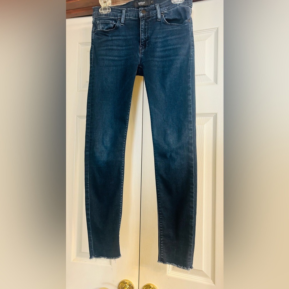 Hudson “Krista” Super Skinny Jeans.   Like New Condition